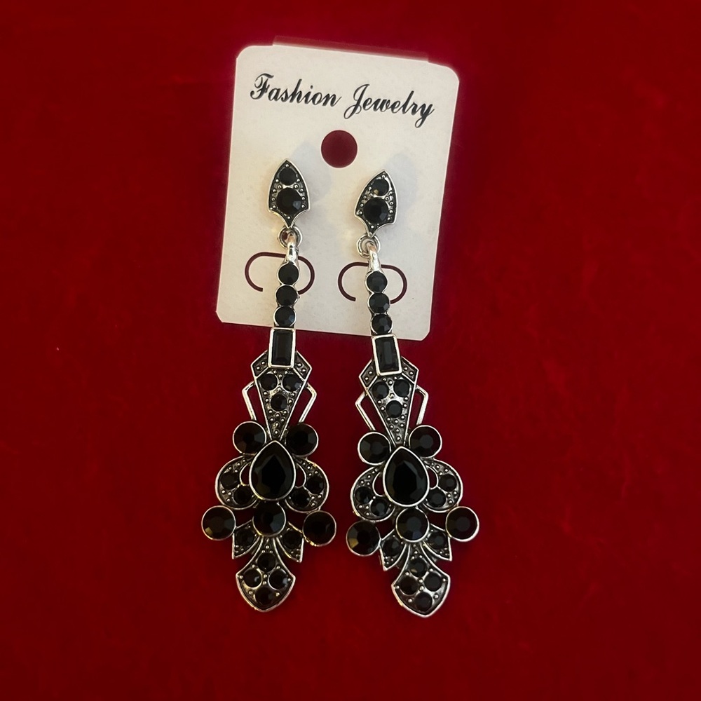 Black & Silver Dangle Fashion Earrings